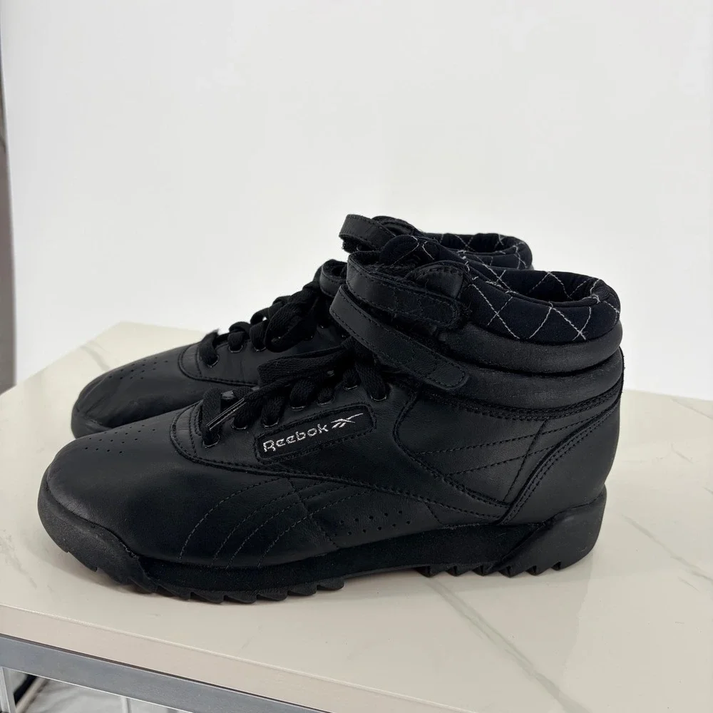 Reebok Freestyle Hi Ripple Size 8 Black Leather Y2K High Top Sneakers 32-24396